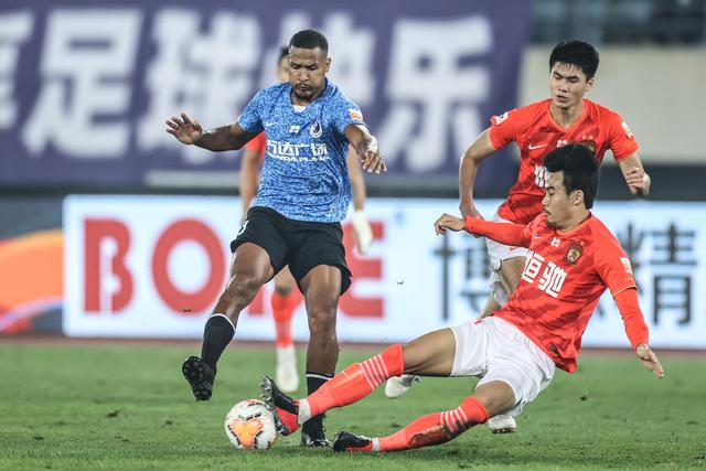阿森纳提前介入，利物浦恐难以签下17岁新星